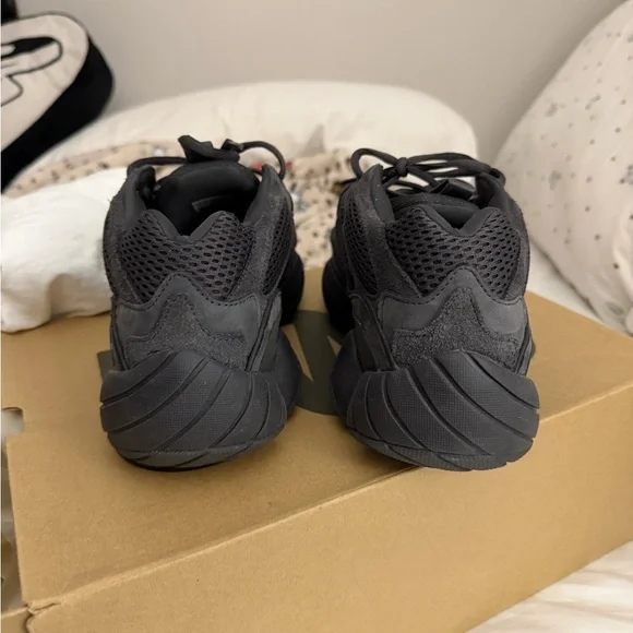 Yeezy Men's Black Sneakers